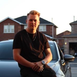 Meet your Posher, Drake